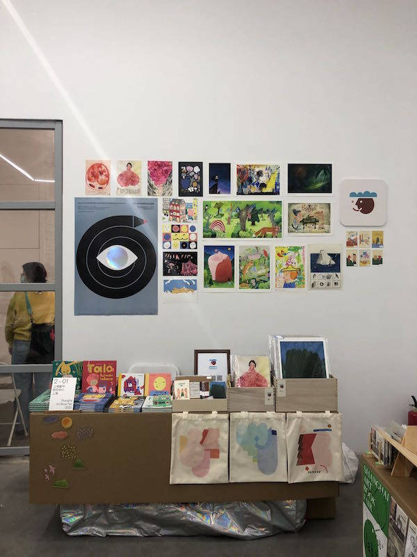 “008pg国际版官网入口”
上海艺术书展开幕:纸张间的温度与艺术 触手可及(图4) “008pg国际版官网入口”
上海艺术书展开幕:纸张间的温度与艺术 触手可及(图4)